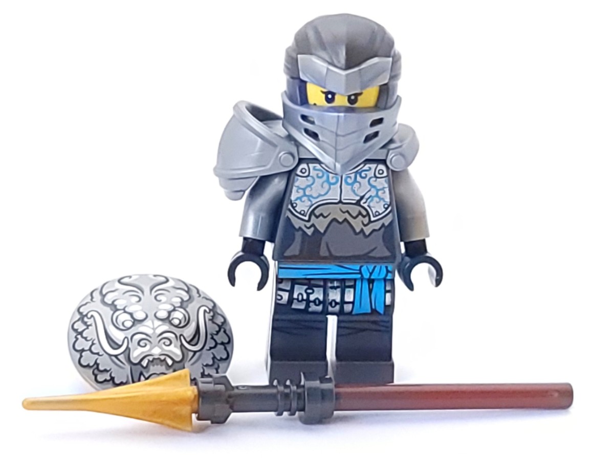 Lego Mini Figure Ninjago Hero Nya with Shield and Pike from Set 