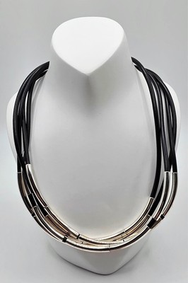 RLM Studio Sterlingsilber & schwarzes Leder gekordelt 4 Strang Knebel Halskette