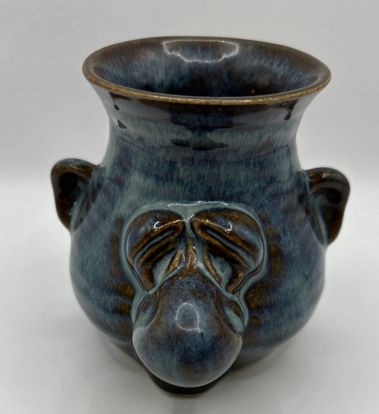 Egg Separator Art Pottery Peter Petrie
Opens in a new window or tab