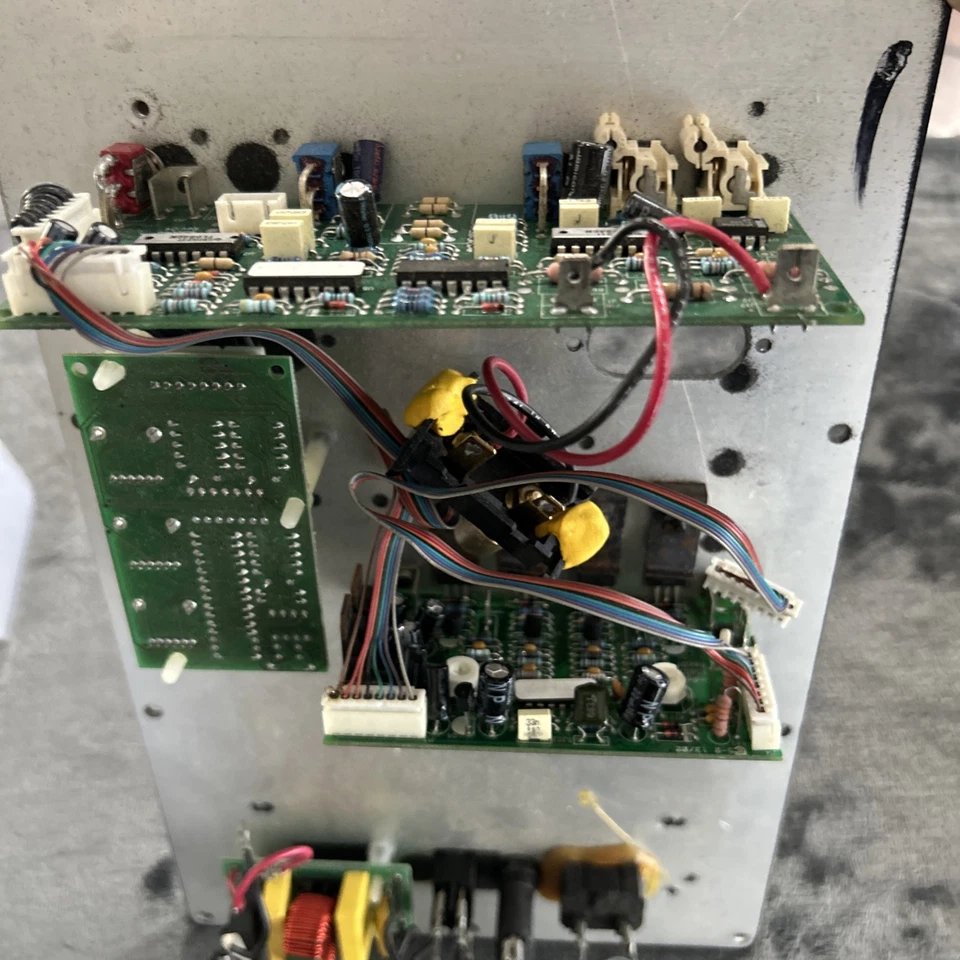 INFINITY INTERLUDE IL50 / IL100 AMP AMPLIFIER / CROSSOVER Parts only - Image 4 of 4