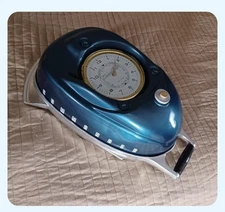 1951-53 CHRIS CRAFT COMMANDER NAUTICAL  VINTAGE OUTBOARD MOTOR FUEL TANK  CLOCK