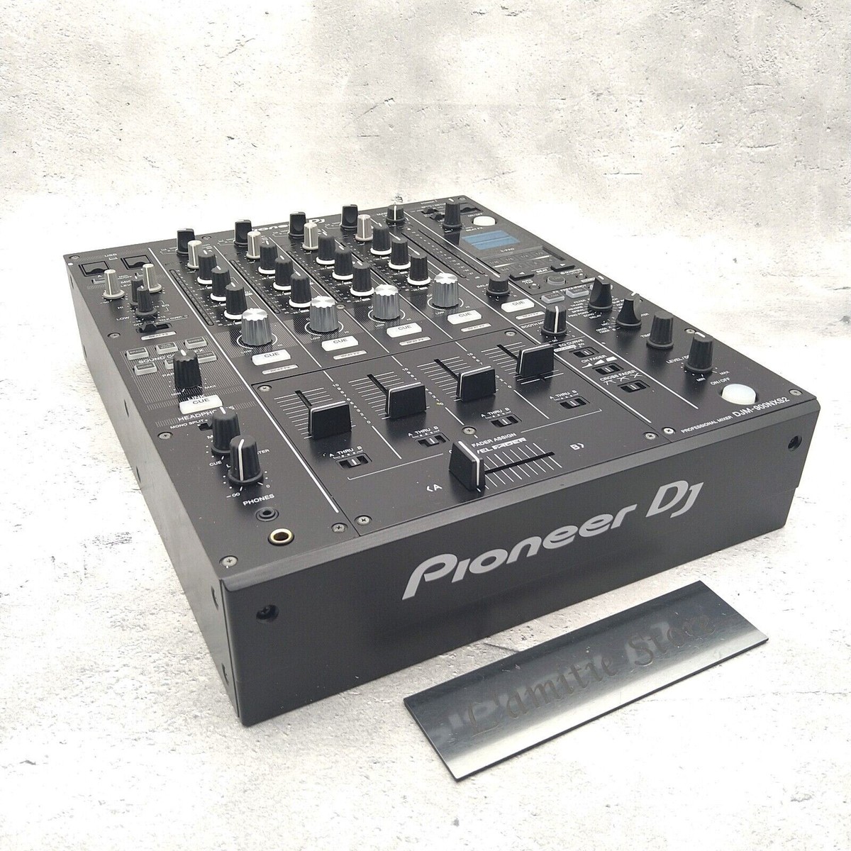2x Pioneer DJ CDJ-2000NXS2 + DJM-900NXS2 CDJ2000NXS2 2x Pioneer DJ CDJ-2000NXS2 + DJM-900NXS2 CDJ2000NXS2