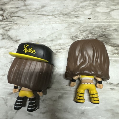 WWE Funko Pop Bella Twins Nikki and Brie Bella - Picture 4 of 5