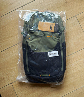 EVOC RIDE 12 Sportrucksack/Rucksack 12 L Grün/Schwarz Nylon