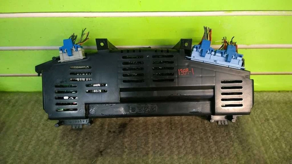 98 ELDORADO ETC 2 DR 4,6 L EN VELOCÍMETRO CLÚSTER OEM 1359-1 Foto 2 de 2