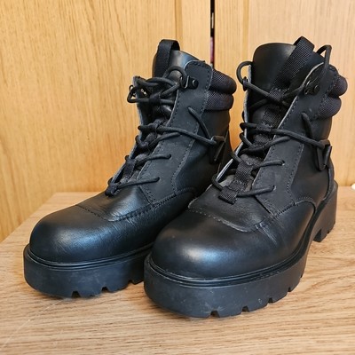  UGG Australia Tioga wasserdichte Schnürstiefel Leder Wanderstiefel Größe 5