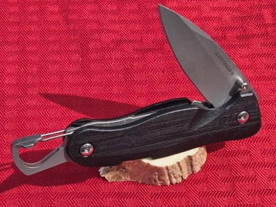 Leatherman Crater C33 Folding Liner Lock Pocket Knife Carabiner Tool EXC