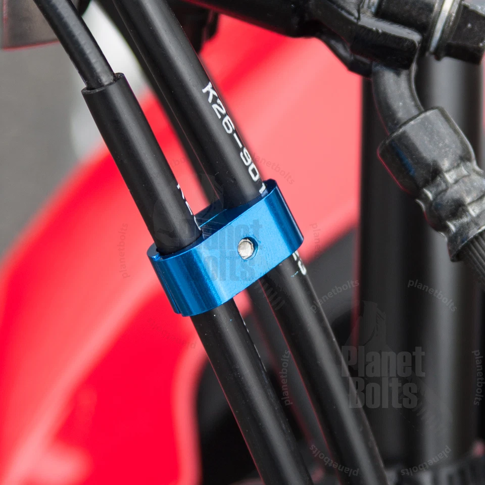 Abrazadera de cable organizador universal de línea de freno azul para motocicleta Foto 3 de 3