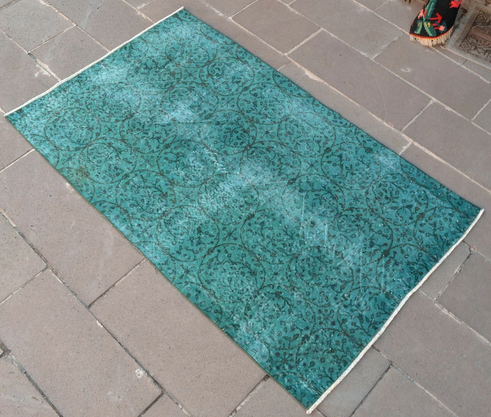 Турецкий ковер 44 дюйма x 75 дюймов БИРЮЗОВЫЙ ПЕРЕКРАШЕННЫЙ винтажный ручной вязки перекрашенный небольшой ковер  - Изображение 2 из 4