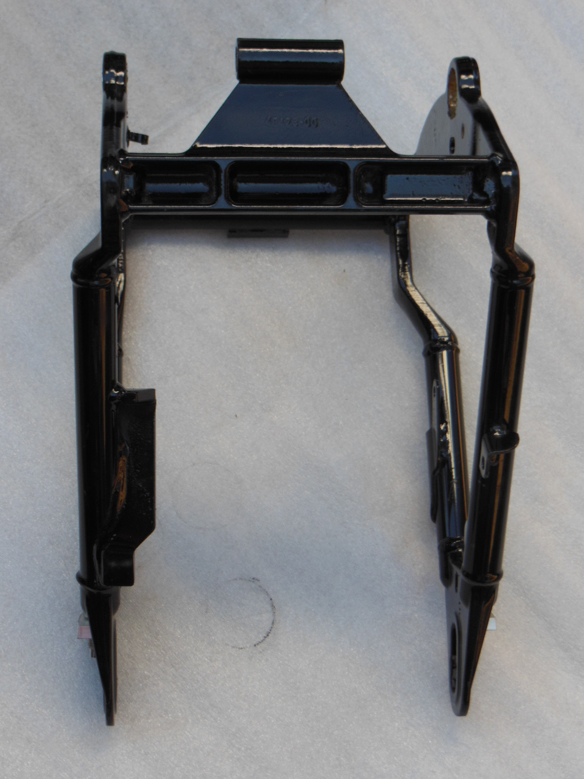 STOCK HARLEY SOFTAIL REAR SWING ARM in Black P/N 48423-00 - NEW | eBay