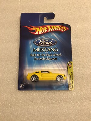2005 Ford Mustang GT 2005 Hot Wheels First Editions DEALER