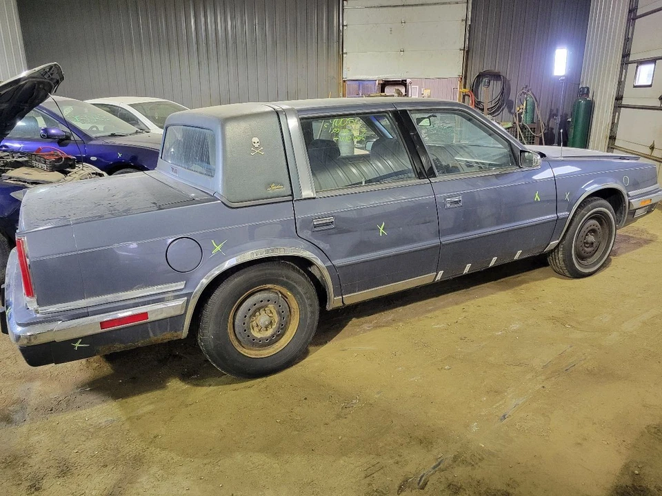 Passenger Right Center Pillar Fits 88-91 DYNASTY 2068596 - Image 4 of 4