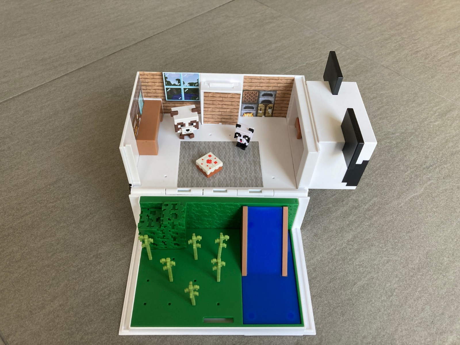 Picture 2 of 24