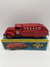 1993 Texaco Dodge Airflow Tanker Die Cast Coin Bank Collectors Series 10 w/key