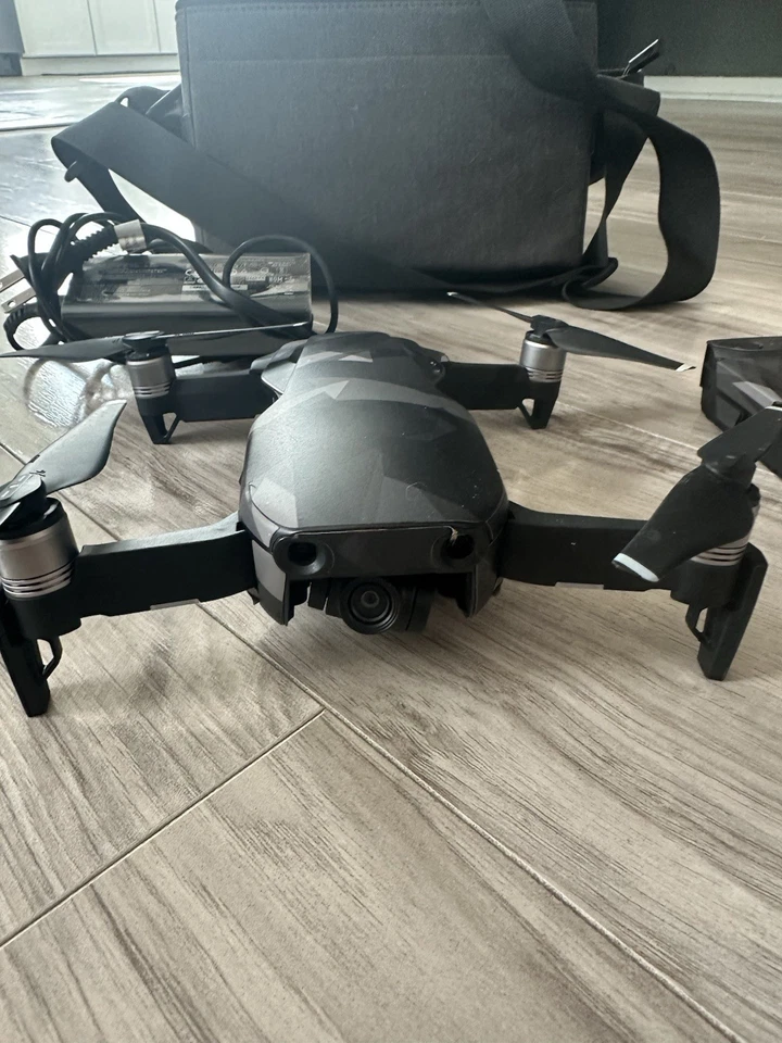 Drone DJI MAVIC AIR Negro, Mando, Batería, Cargador +. Probado listo para volar Foto 2 de 4