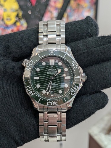 2024 Omega Seamaster Diver 300M 210.30.42.20.10.001 Green Seaweed Full Set