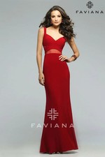 Faviana Red Sleeveless Long Evening Dress  Prom Dress  Size 2