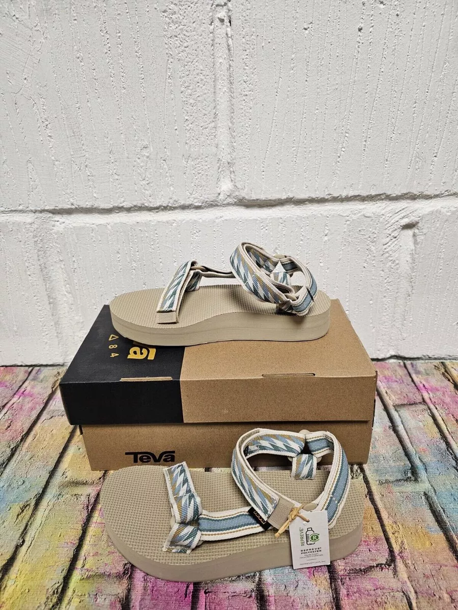 Teva bolt light hot sale