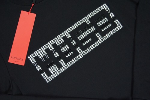 HUGO by HUGO BOSS Unisex 'Dicago-U202' Studded Logo Crew-neck Sweatshirt NEW NWT - Picture 4 of 7