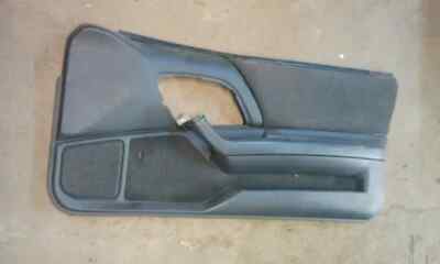 Chevrolet Camaro 3.4 SFI 1993-2002 Türverkleidung Türpappe vorne rechts