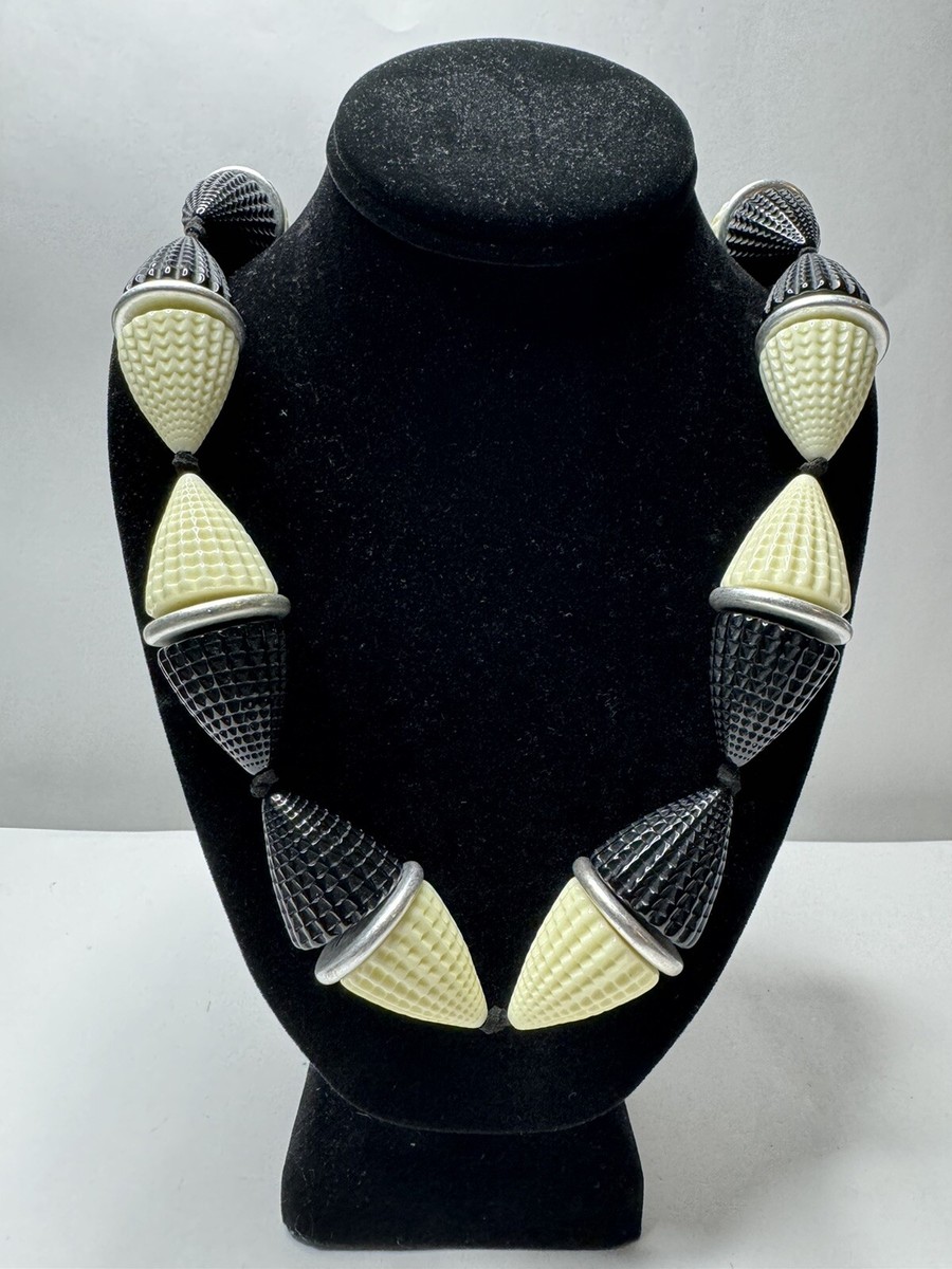 Marla Wynne Black White Beads Mixed Media Adjustable Necklace