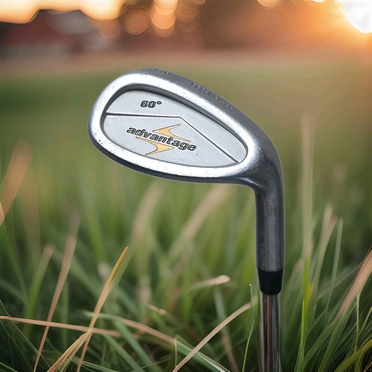 Клюшки для гольфа Wilson Right-Handed 60 Loft - огромный выбор по