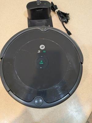 iRobot Roomba 692  Robotic  Vacuum Cleaner With Charging Base ..Wifi ..