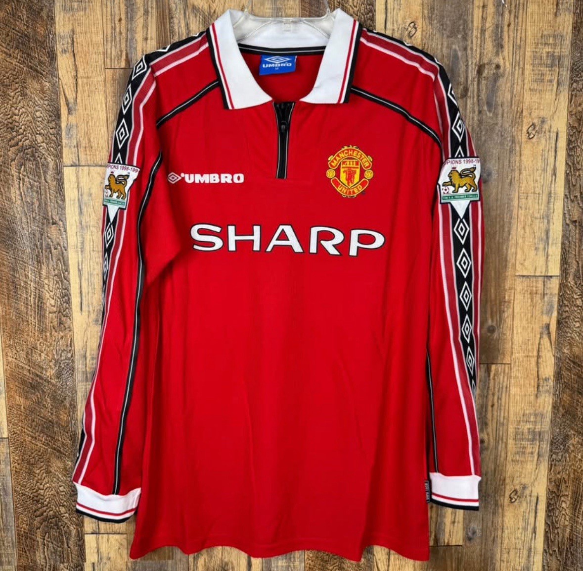 Umbro Manchester United 長袖ポロシャツ Manchester United 1999-00 Home Men's M Football Jersey BECKHAM #7