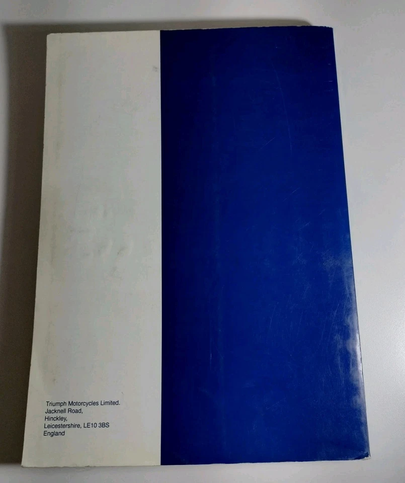 Manual de serviço de motocicleta Triumph Bonneville - T3850907 - 2000 - Imagem 2 de 4