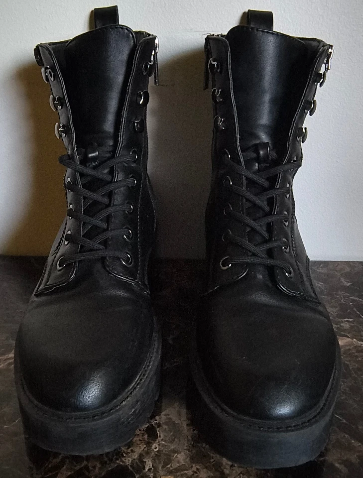 Botas con cordones Guess para mujer Foto 3 de 4