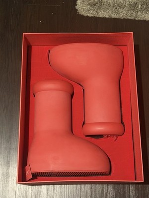 MSCHF Big Red Size 11 Boots for Men - Red