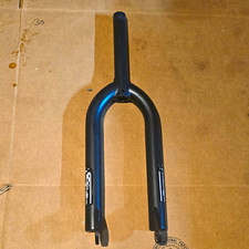 Black Rigid Steel BMX Bike Fork, 20 in Wheel, 1 1/8 in Threadless Steerer