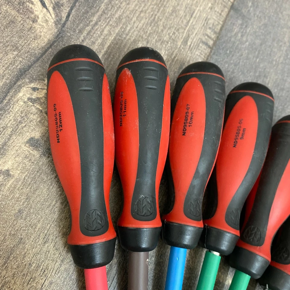 Mac Tools 8pc Metric Nut Driver Set ND95805 ND95800 Mixed Set MM & STD + 1/4 Red - Image 2 of 4