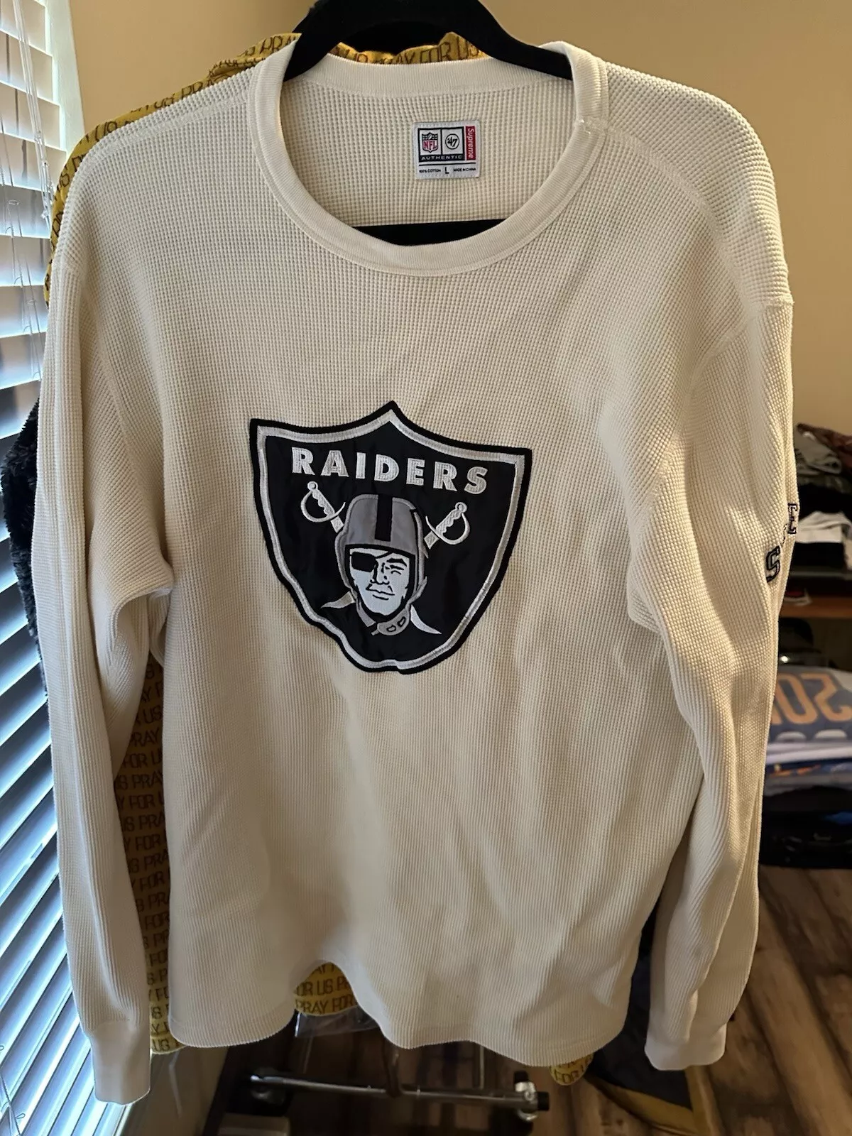 Supreme Raiders Thermique Taille L Très Bon État