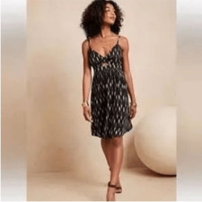 Banana Republic Black and Gold Patterned Fit And Flare Dress, Size L, NWT