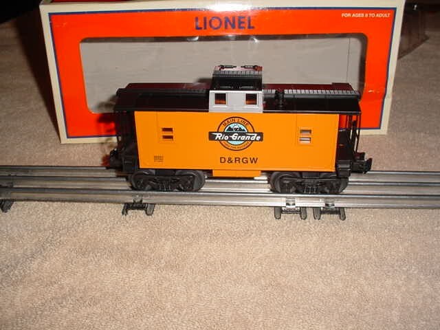 LIONEL  LIGHTED CABOOSE # 36501 - RIO GRANDE     0-027
