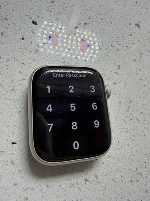 Apple watch series 7 45mm Silver