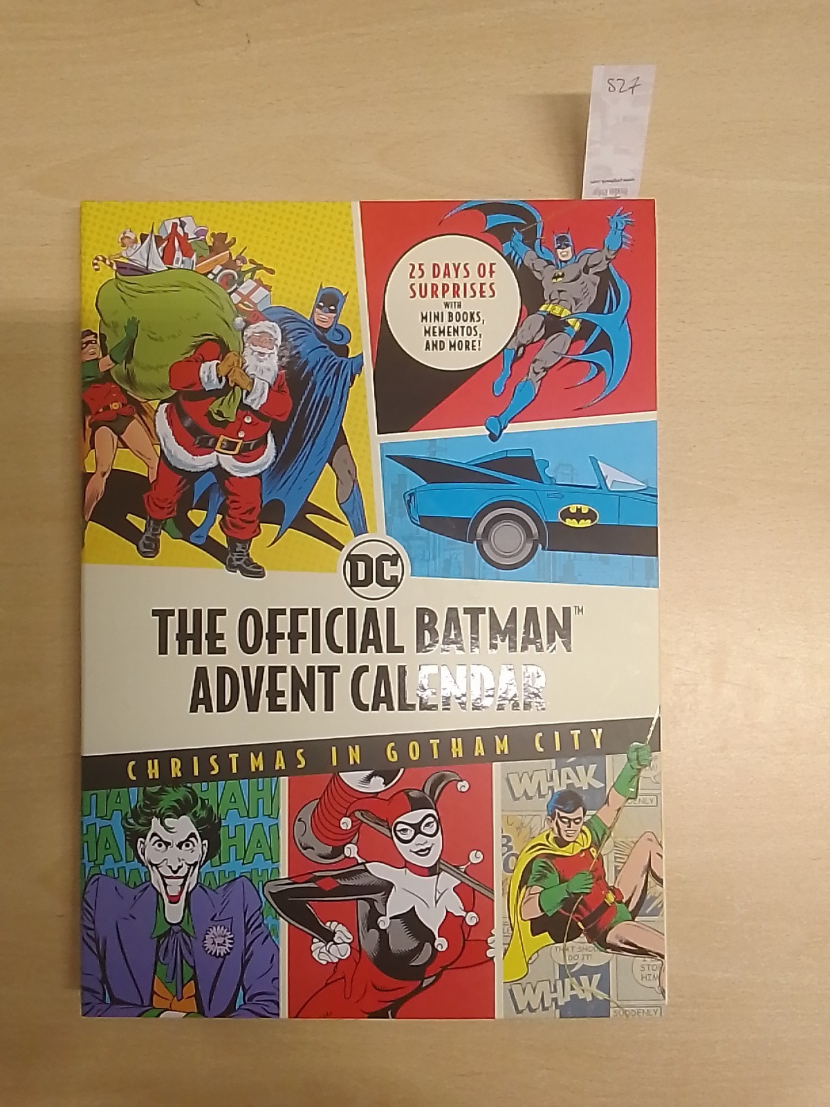 The Official Batman Advent Calendar Christmas in Gotham City Book | Insight Edit