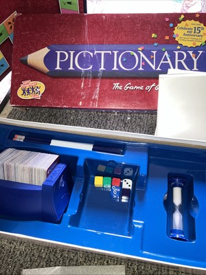 Pictionary The Game Of Quick Draw 15th Anniversary 2000 Hasbro Complete! Vtg