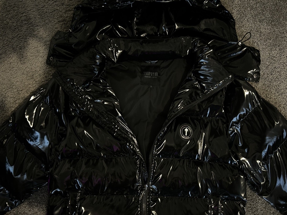 Trapstar Irongate Black Shiny Puffer Jacket Detachable Hood Men's