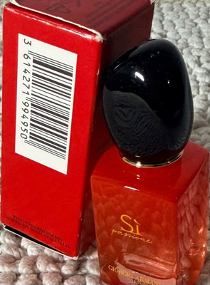 Giorgio Armani Sì Passione Eau de Parfum Miniature 7ml with Box