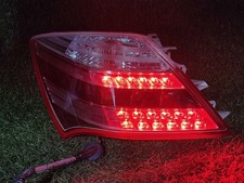 Feu arrière Honda LEGEND