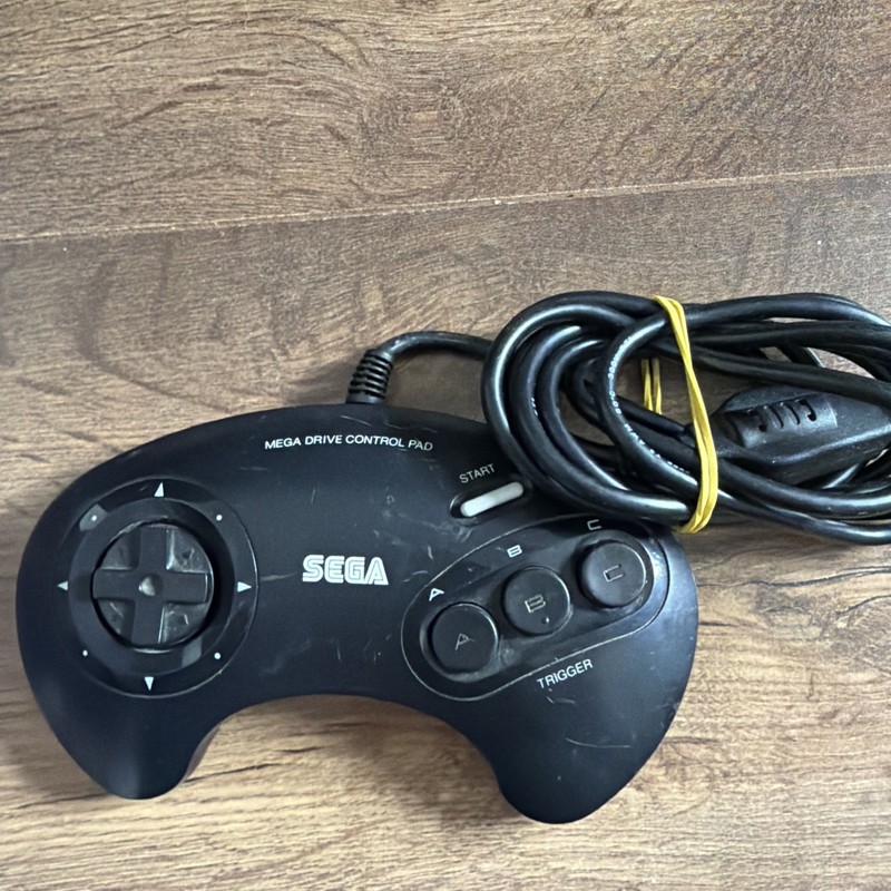 Sega Mega Drive Wired Controller Black with White Button Model 1650-50