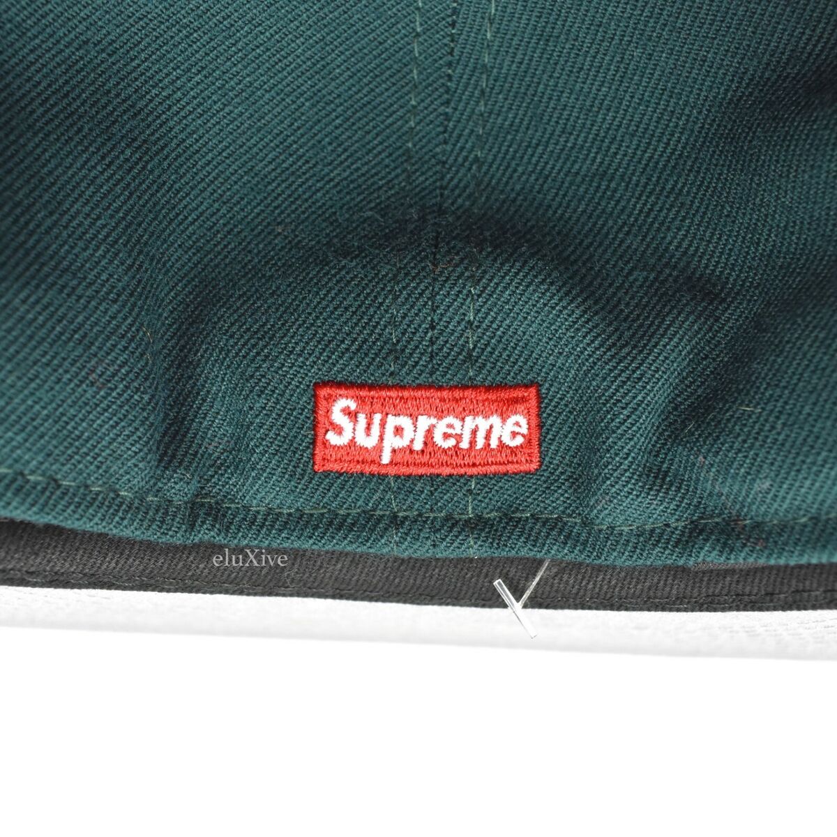 NWT Supreme New Era Classic Script Logo Fitted Hat Green 7 1 NWT Supreme New Era Classic Script Logo Fitted Hat Green 7 1