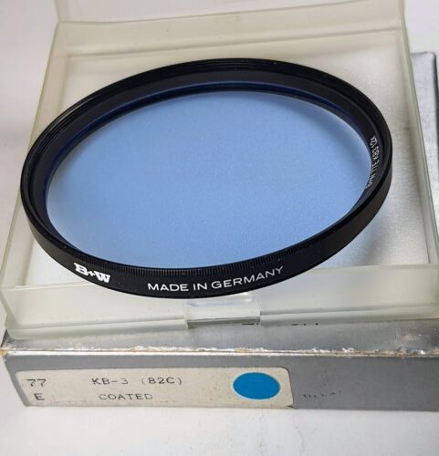 B+W 77mm 82C KB 3 Blue Color Conversion Glass Lens Filter 77-ES New Old Stock - Picture 1 of 6