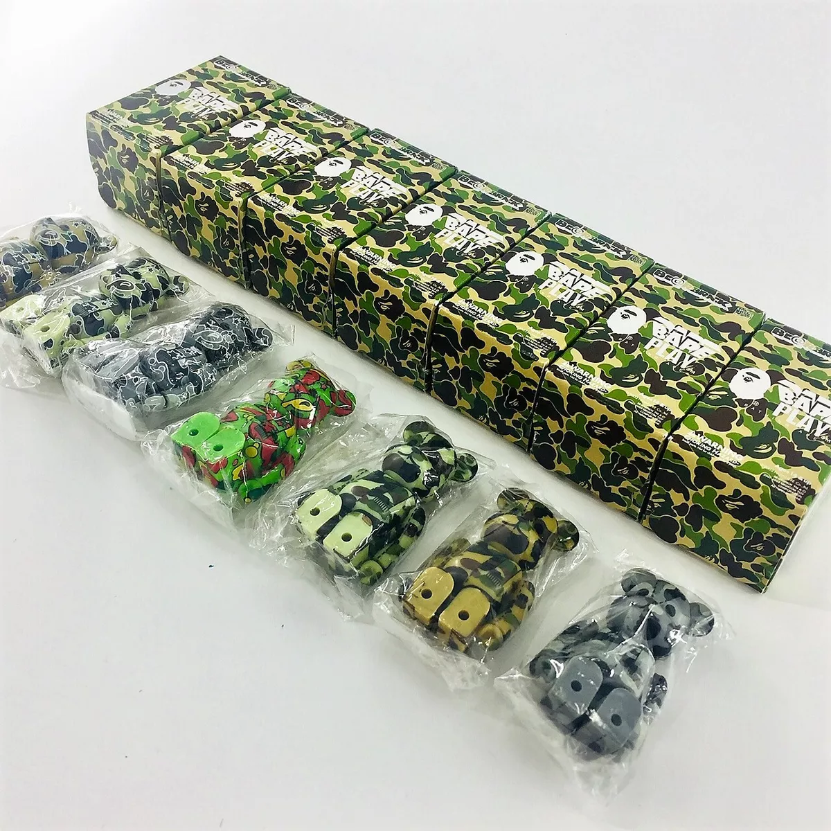 A Bathing Ape BAPE PLAY Camo SERIES 2 COMPLETE SET of 7 BEARBRICK
