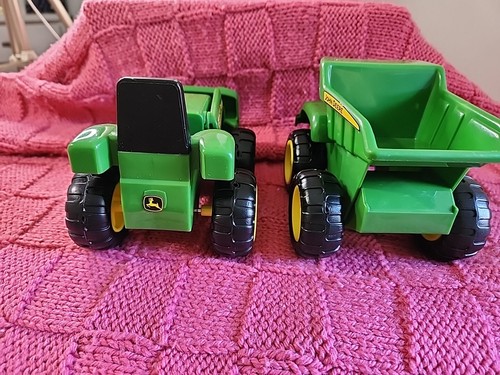 John Deere Big Scoop Dump Truck Toy Plastic 6" , Front end Loader BOTH - Picture 4 of 7