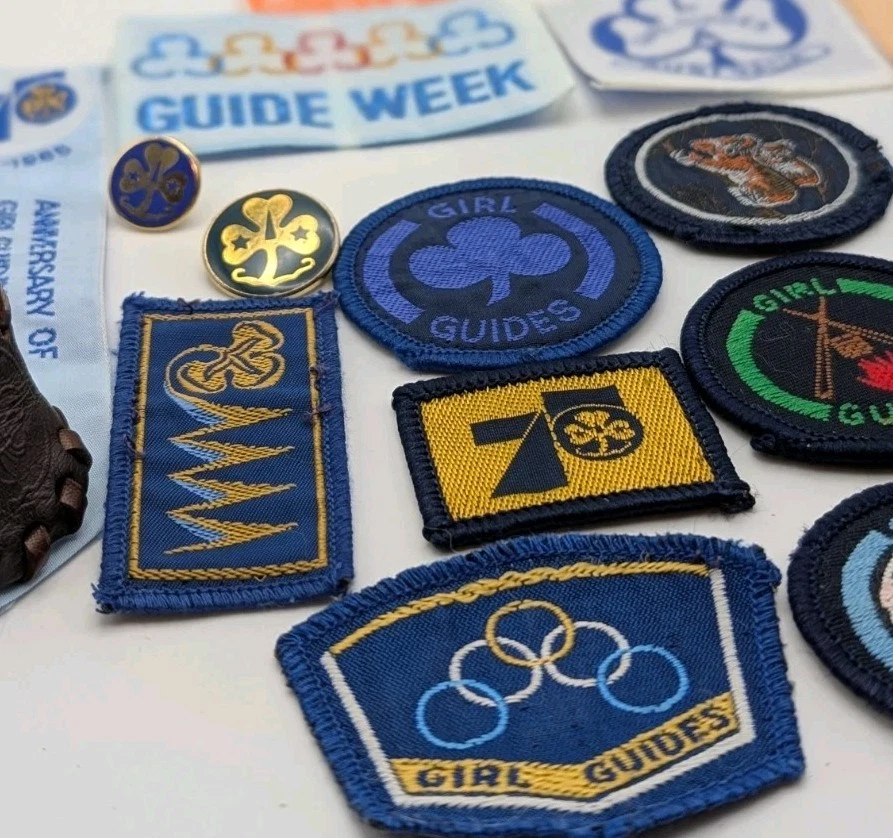 Vintage Girl Guides Australia Badges Pins Patches Lot w Handmade Leather Woggle - Image 4 of 4