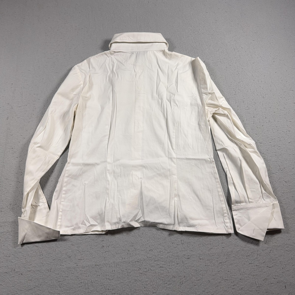 Camicia St. John Taglia 6 In Seta Bianca – Maniche Lunghe, Scollo A V, Dettaglio Laccetti Dietro, Nuovo Con Etichette