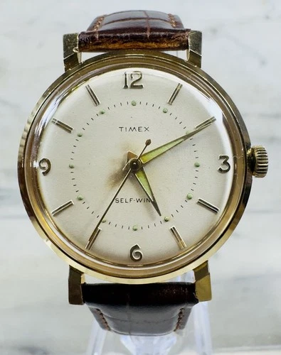 Vintage Timex Self Wind Men’s Watch Gold Tone 36mm Clean Dial Works Great